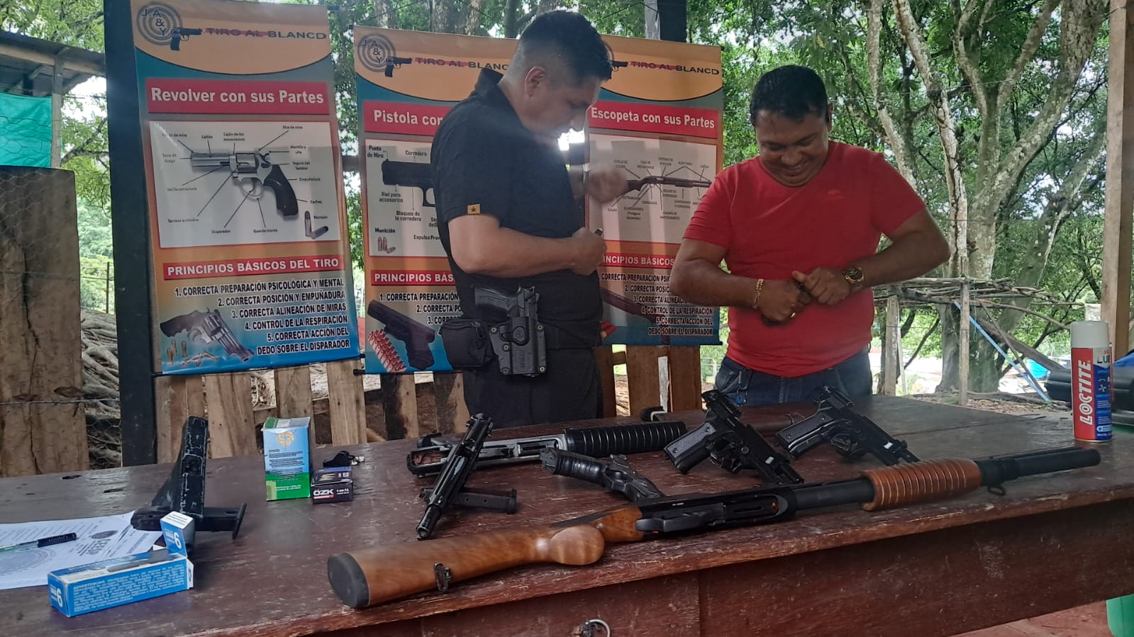 Instrucción teórica sobre partes y manejo del arma